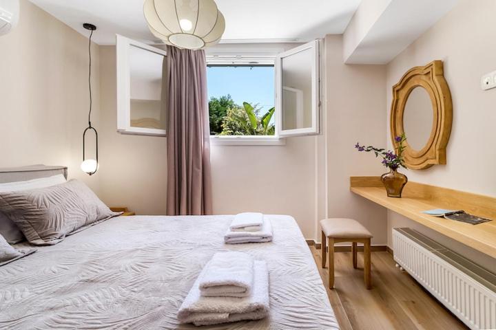 Poly's Lefkada Apartment *