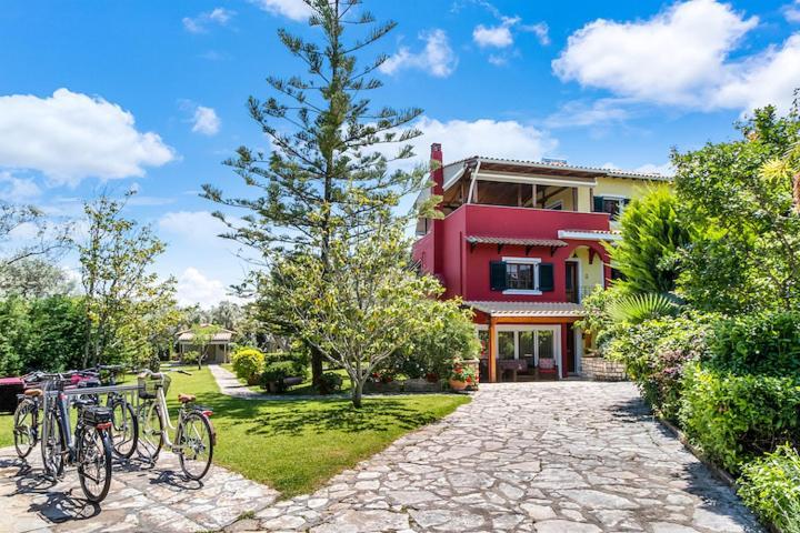 Poly's Lefkada Apartment *